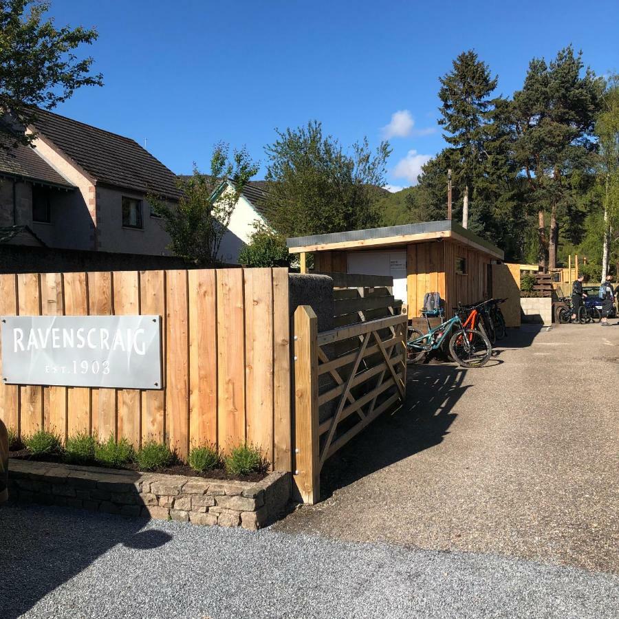 Ravenscraig Guest House Aviemore Buitenkant foto