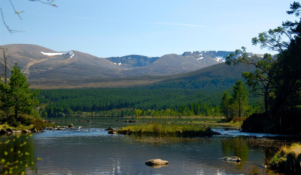 Ravenscraig Guest House Aviemore Buitenkant foto